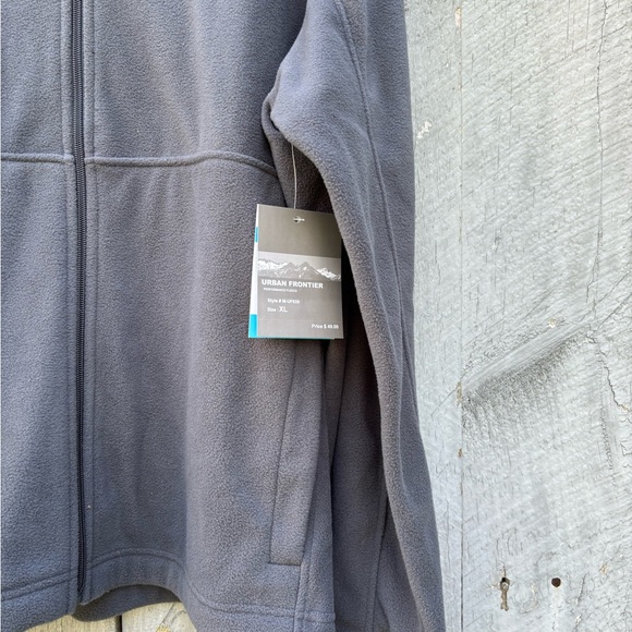 Urban Frontier grey polar fleece sweater/jacket long sleeve zippered front XL - Picture 4 of 5